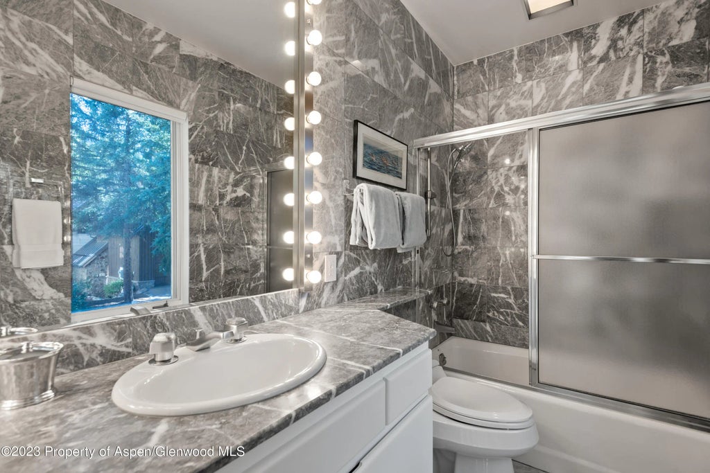 32 of 42 - 517 W North Street, Aspen, CO