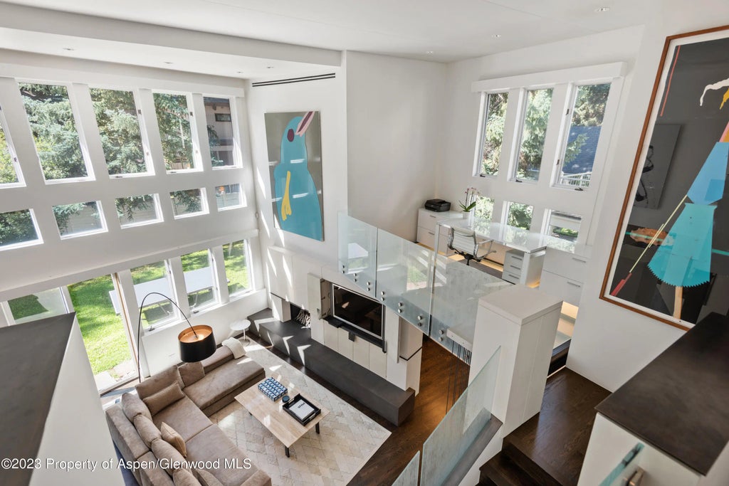 34 of 42 - 517 W North Street, Aspen, CO