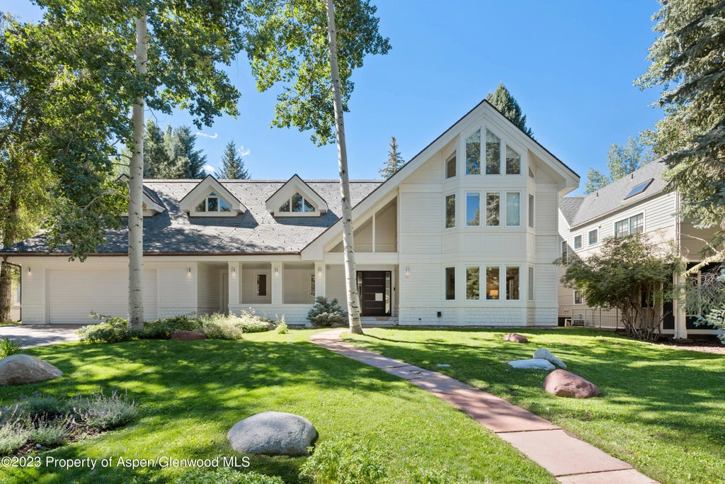38 of 42 - 517 W North Street, Aspen, CO