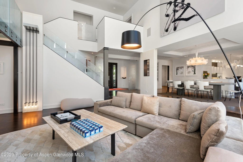 9 of 42 - 517 W North Street, Aspen, CO