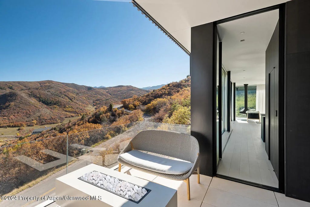 21 of 30 - 580 Medicine Bow Road, Aspen, CO