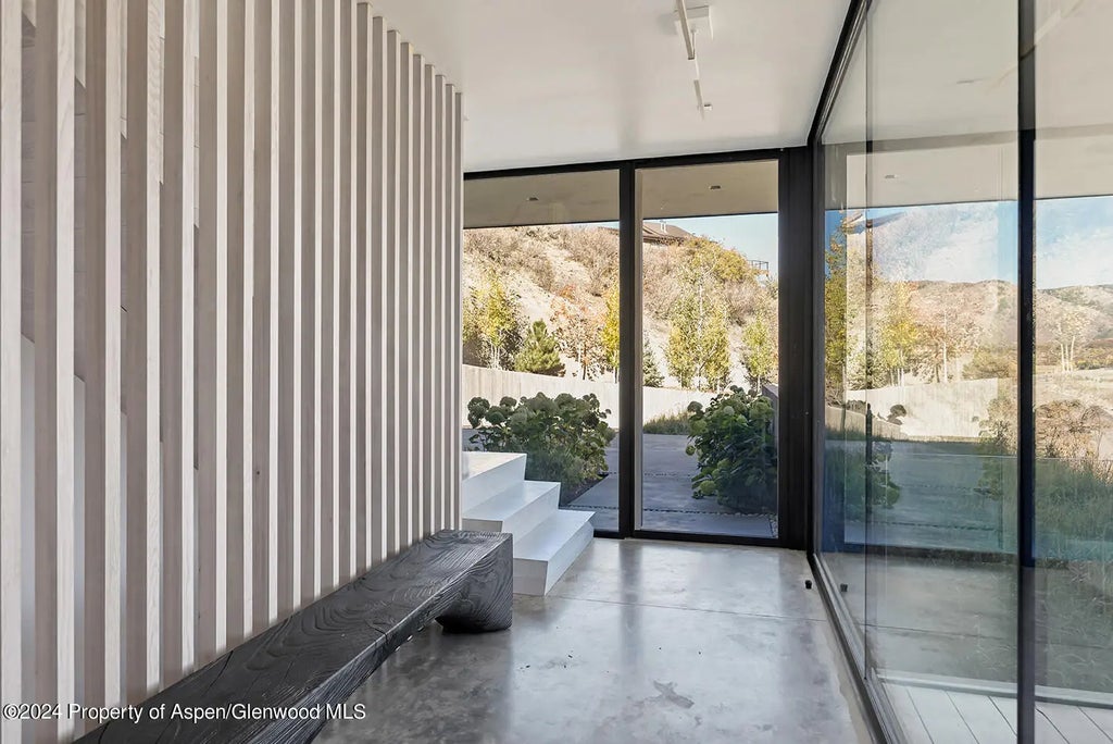 9 of 30 - 580 Medicine Bow Road, Aspen, CO