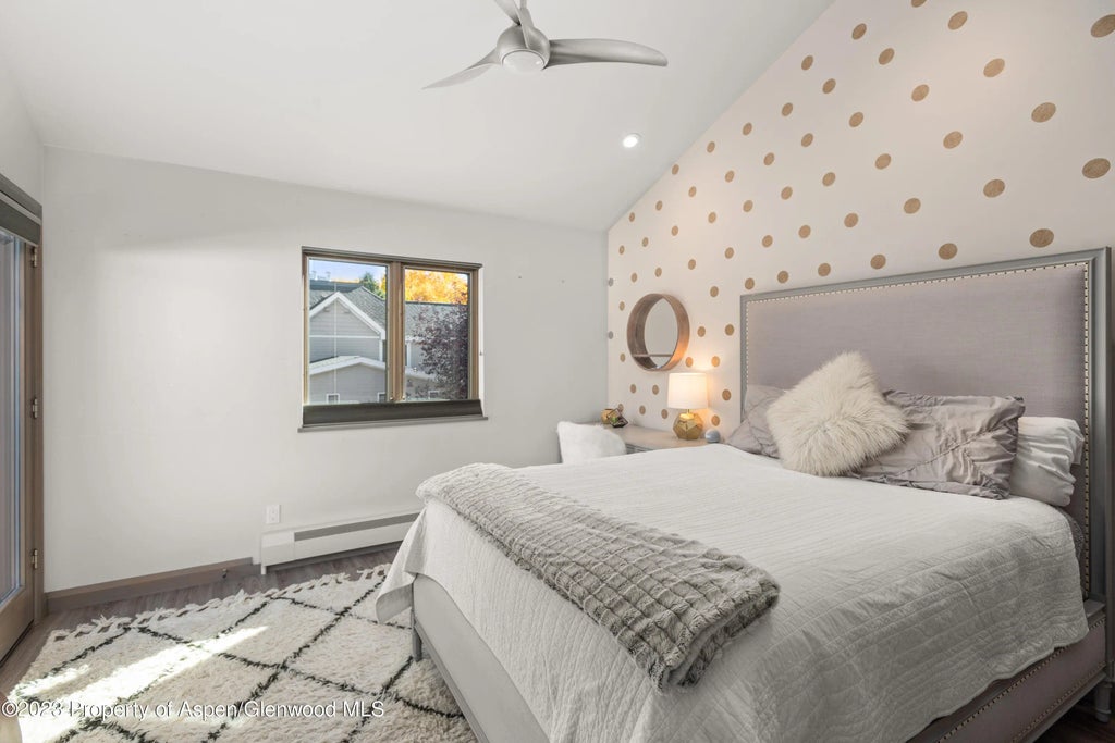 15 of 28 - 331 Branding Way, Basalt, CO