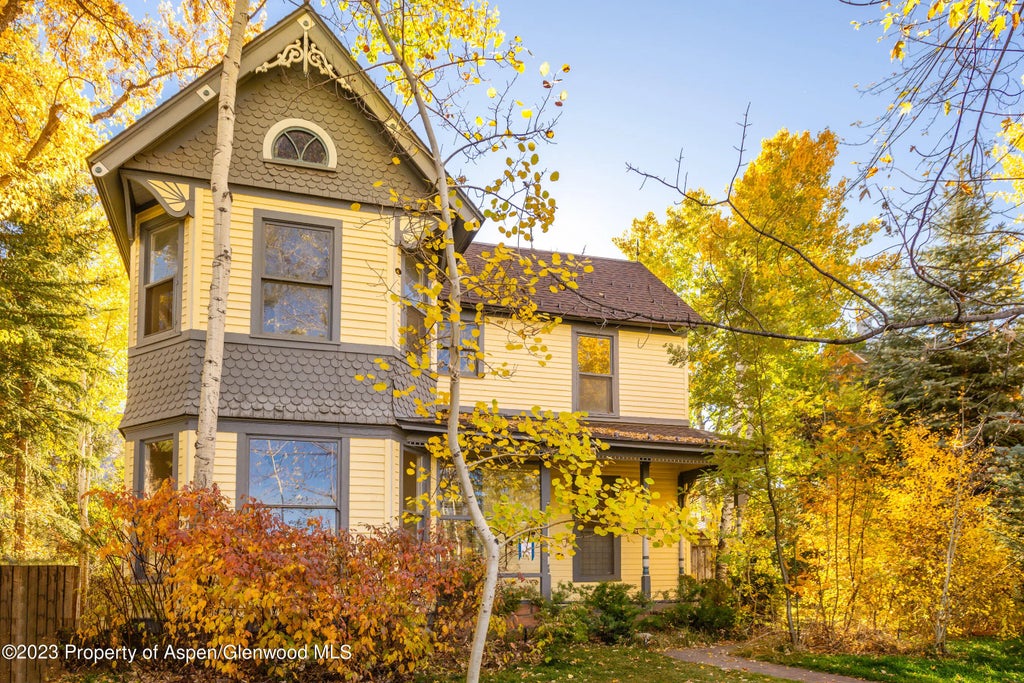 1 of 11 - 212 N Monarch Street, Aspen, CO
