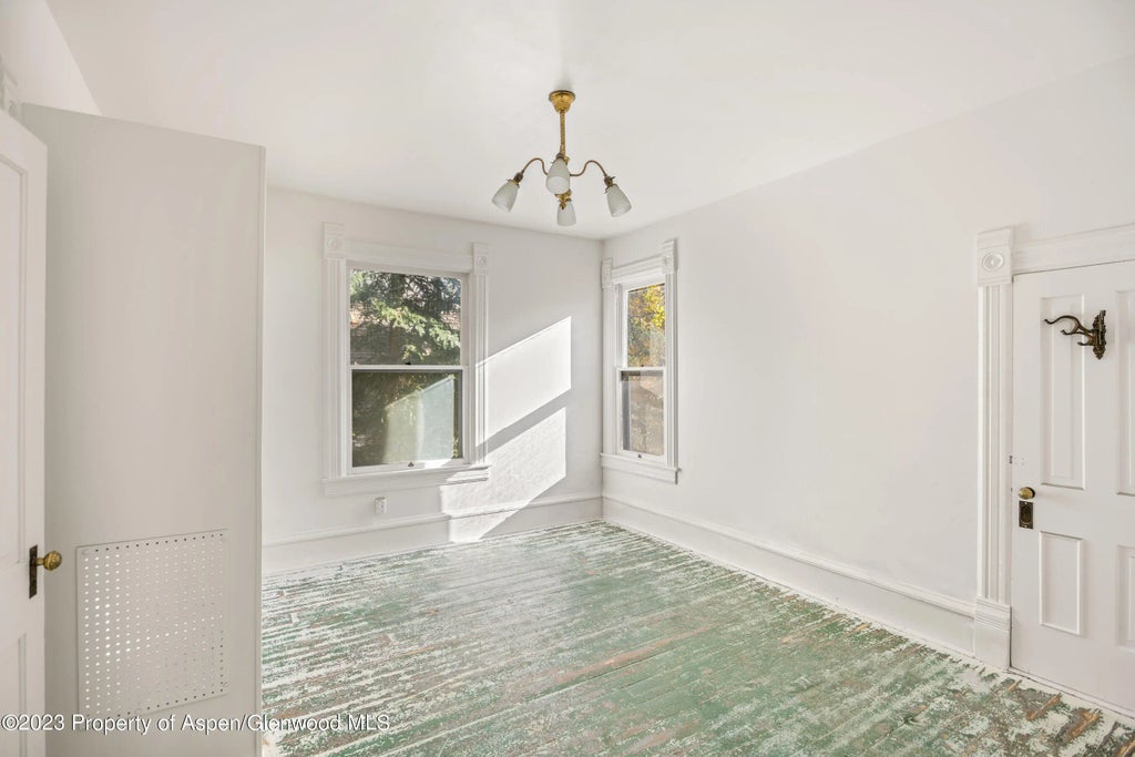 9 of 11 - 212 N Monarch Street, Aspen, CO
