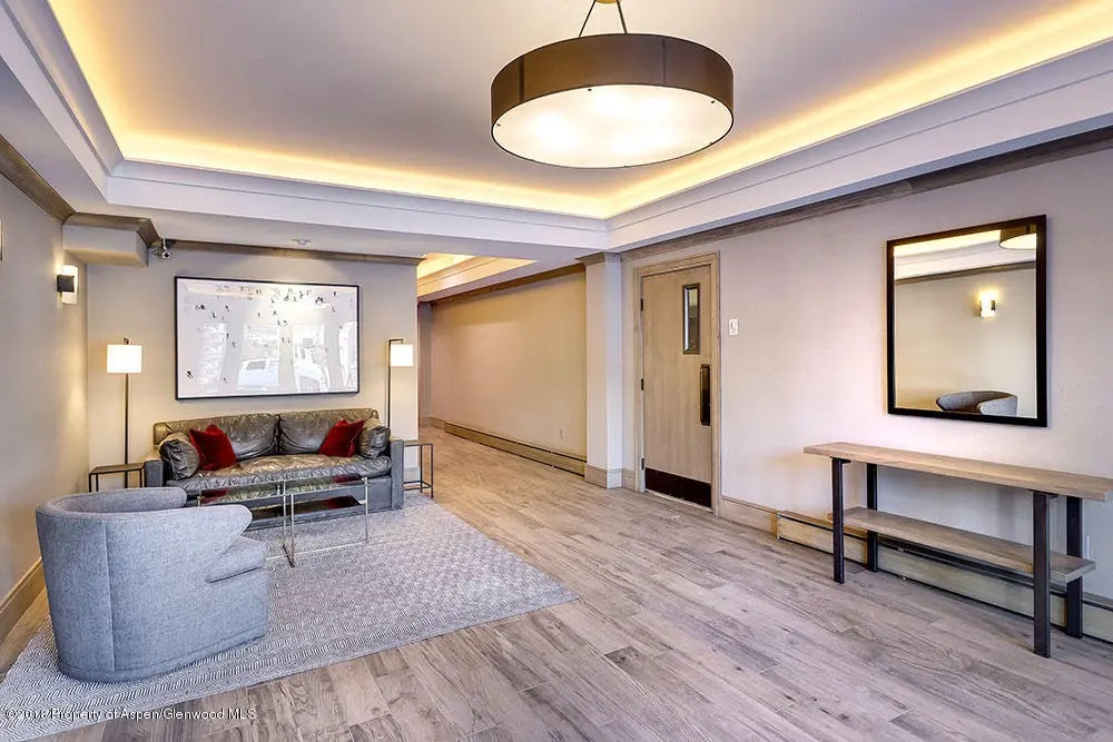 11 of 15 - 205 E Durant Avenue 1h, Aspen, CO