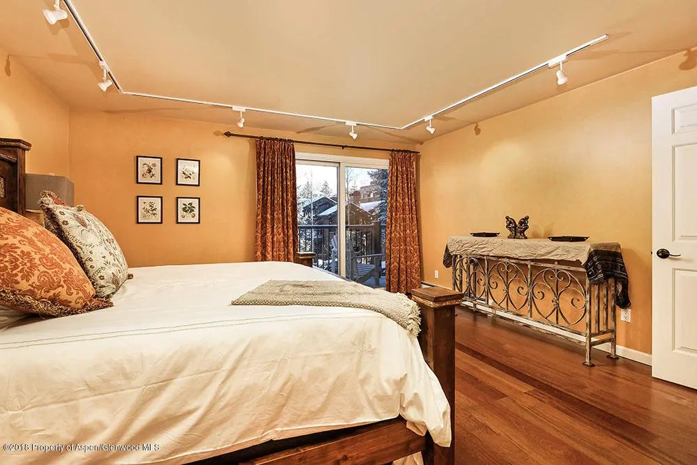 7 of 15 - 205 E Durant Avenue 1h, Aspen, CO