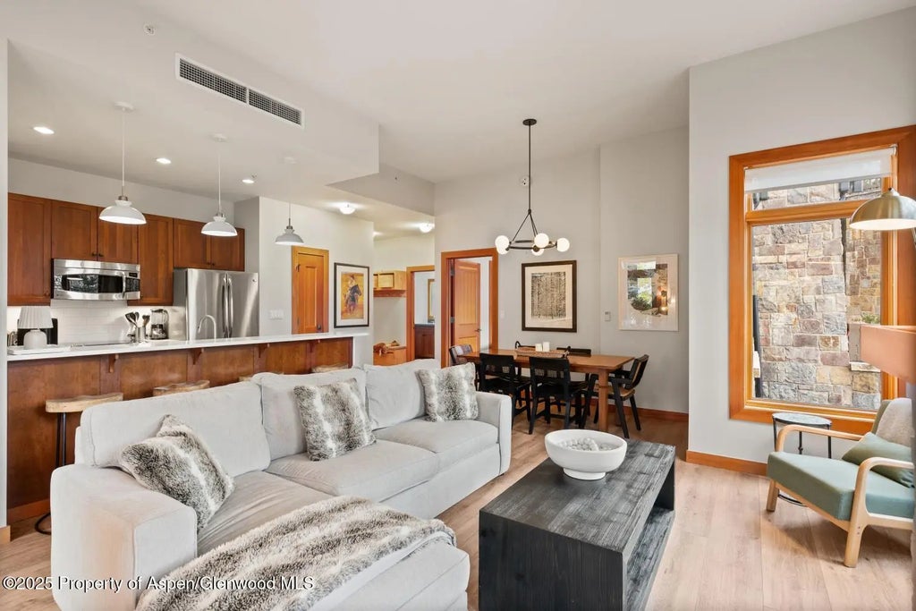 4 of 32 - 60 Carriage 3029, Snowmass Village, CO