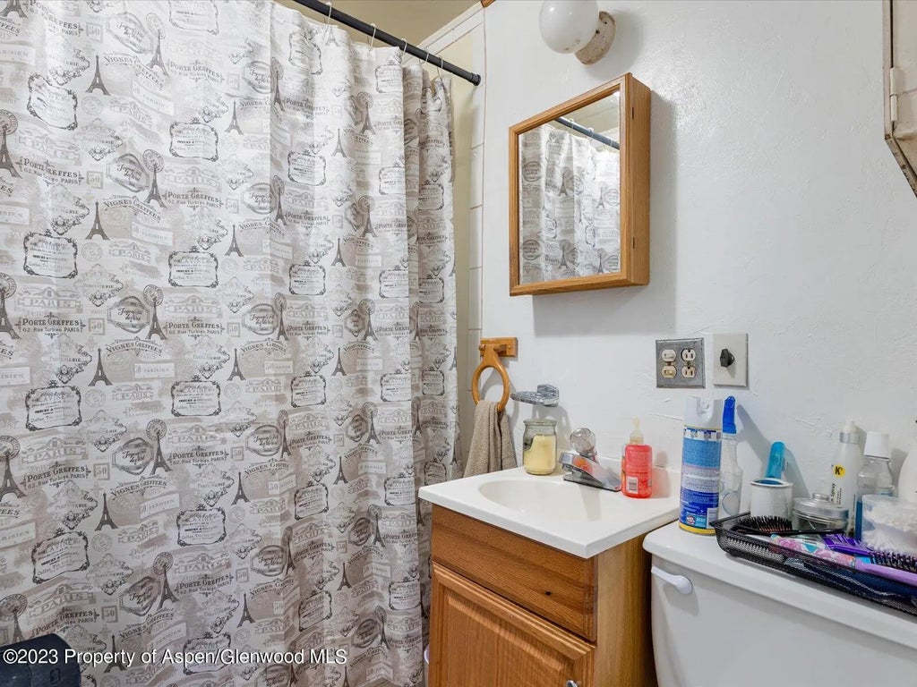 33 of 33 - 3110 S Grand Avenue, Glenwood Springs, CO