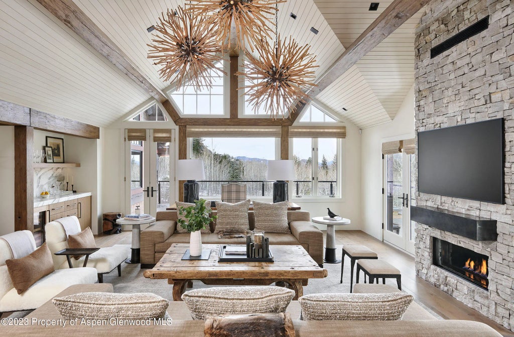 29 of 55 - 1271 Ute Avenue, Aspen, CO