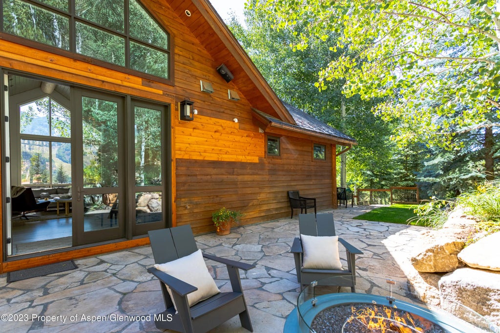 17 of 42 - 387 Silverlode Drive, Aspen, CO