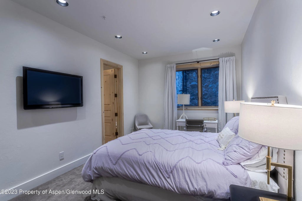 40 of 42 - 387 Silverlode Drive, Aspen, CO