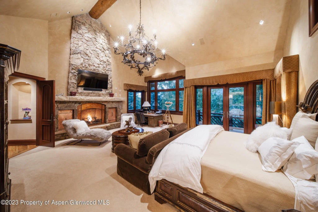 42 of 102 - 928 S Mill Street, Aspen, CO