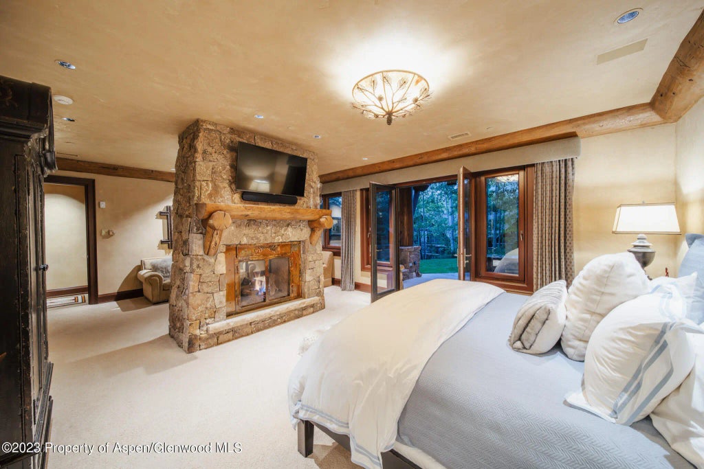 66 of 102 - 928 S Mill Street, Aspen, CO