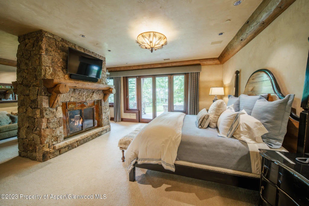 67 of 102 - 928 S Mill Street, Aspen, CO