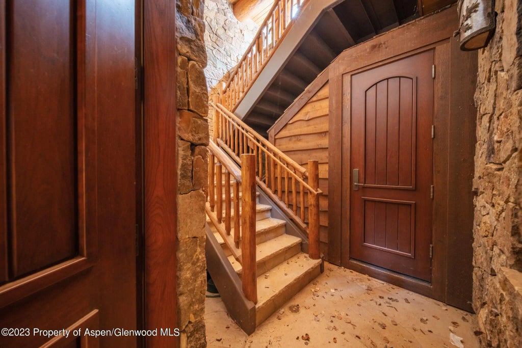 88 of 102 - 928 S Mill Street, Aspen, CO