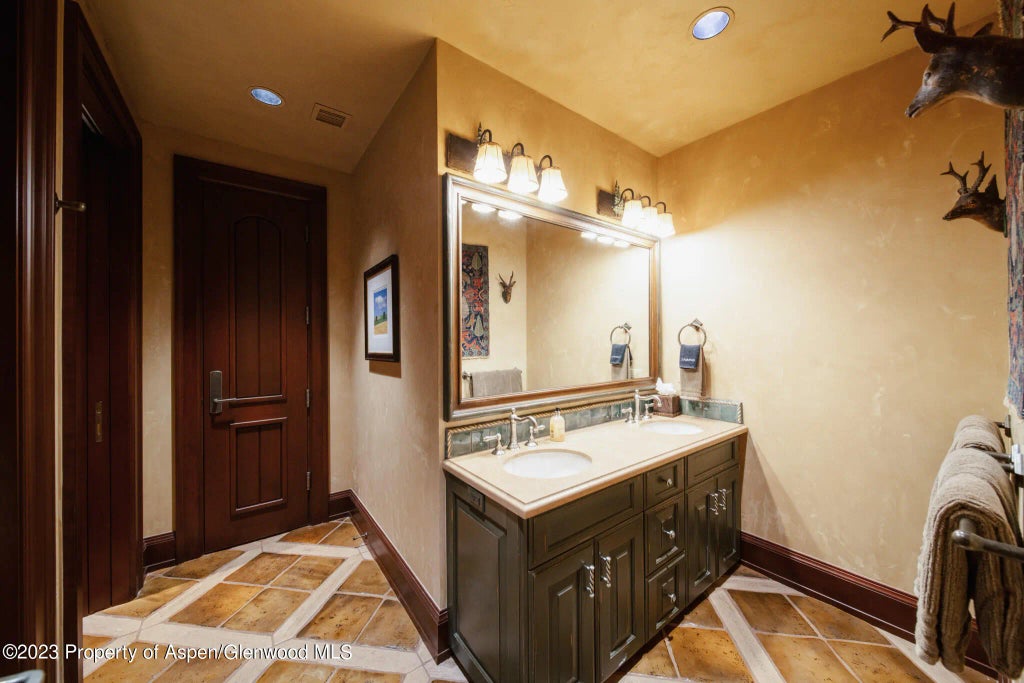 96 of 102 - 928 S Mill Street, Aspen, CO