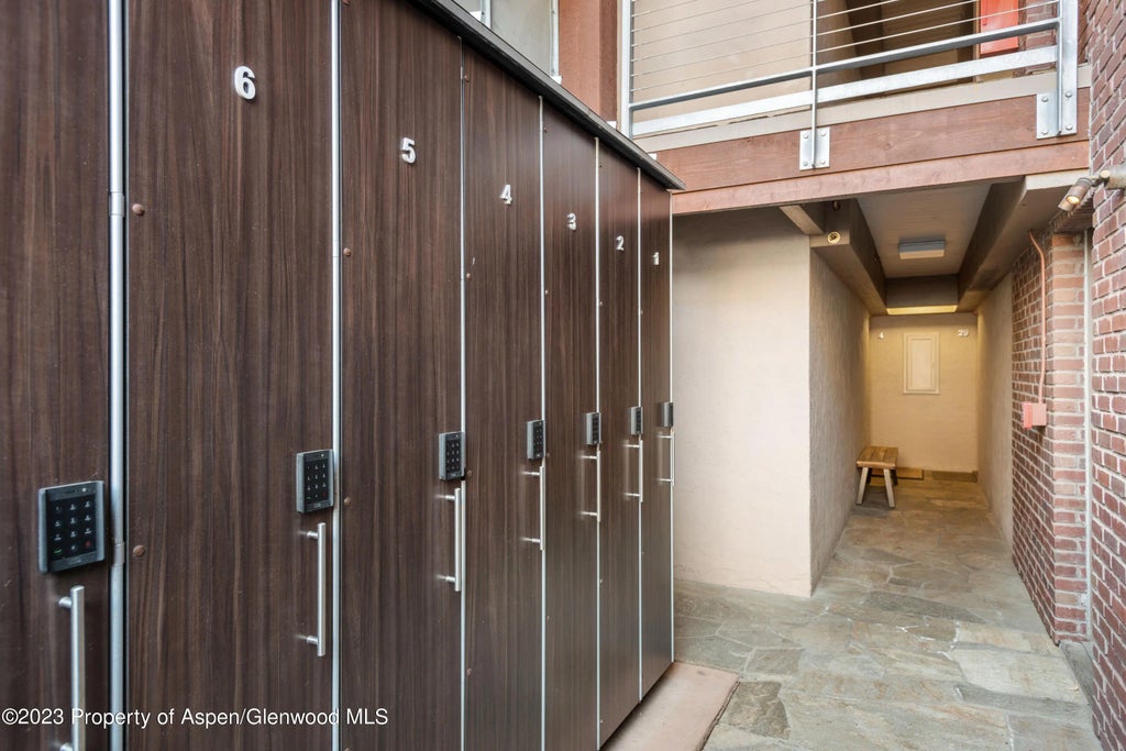 20 of 22 - 1034 E Cooper Avenue 4a, Aspen, CO