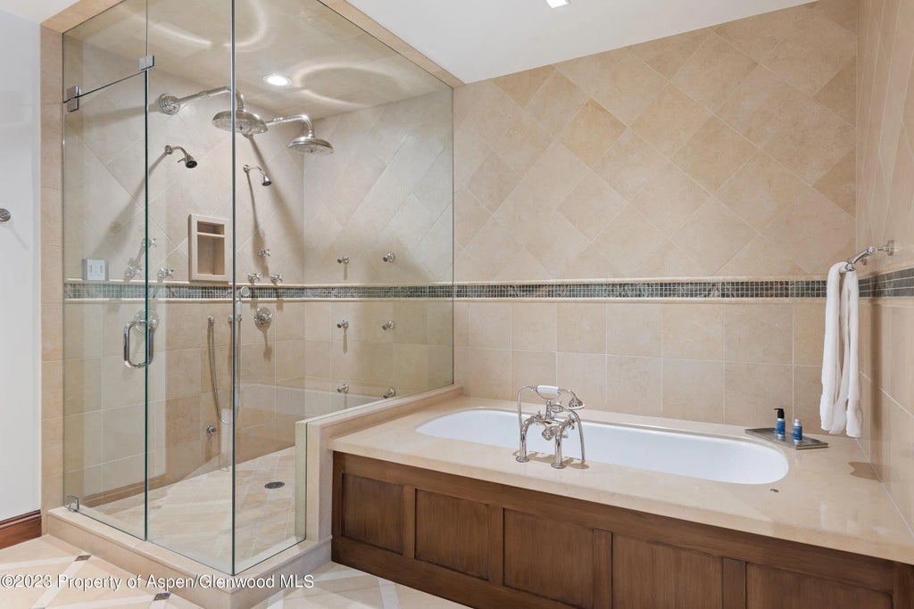 28 of 43 - 1819 Maroon Creek Road, Aspen, CO