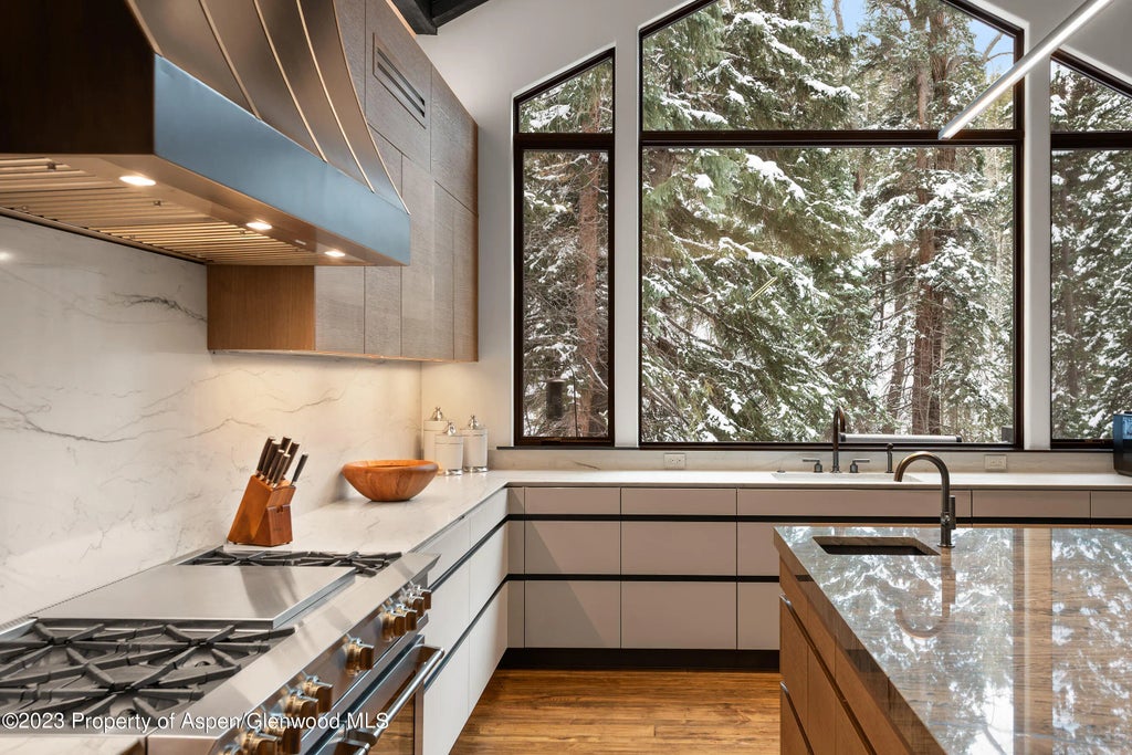 6 of 43 - 1819 Maroon Creek Road, Aspen, CO