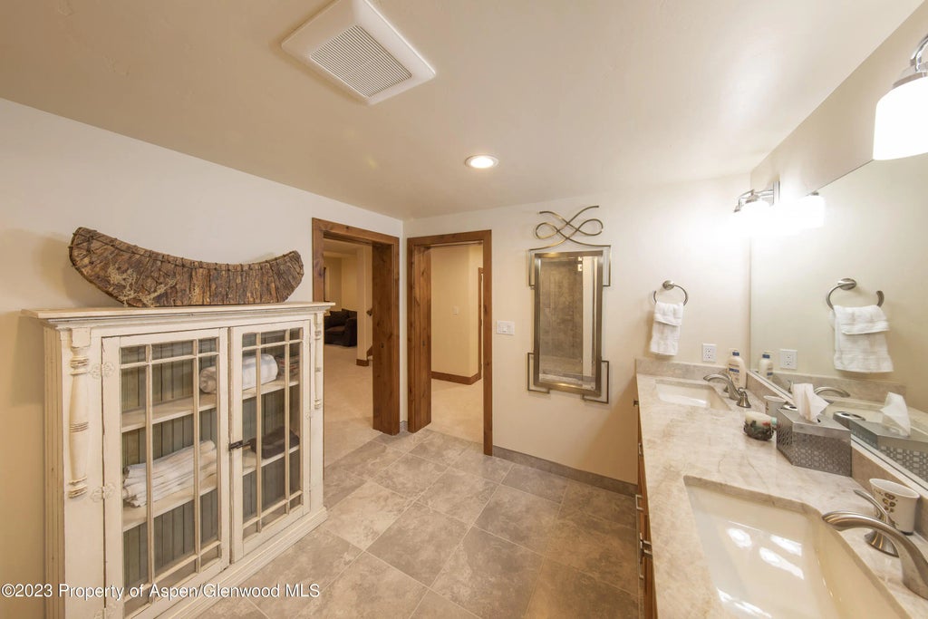 36 of 47 - 627 N Bridge Drive, Carbondale, CO