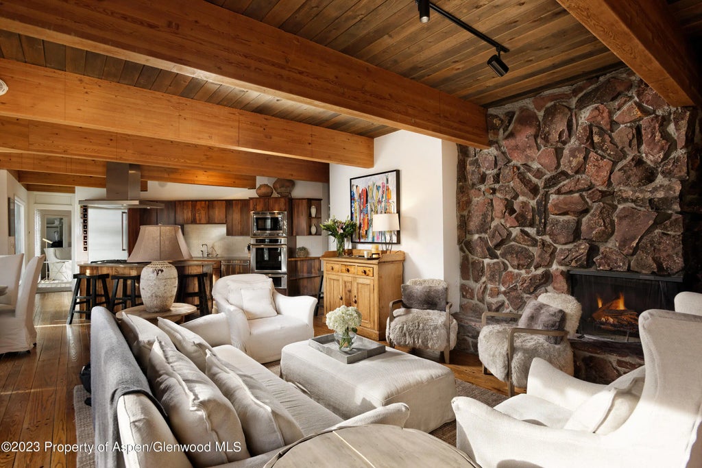 4 of 42 - 164 Eastwood Road, Aspen, CO