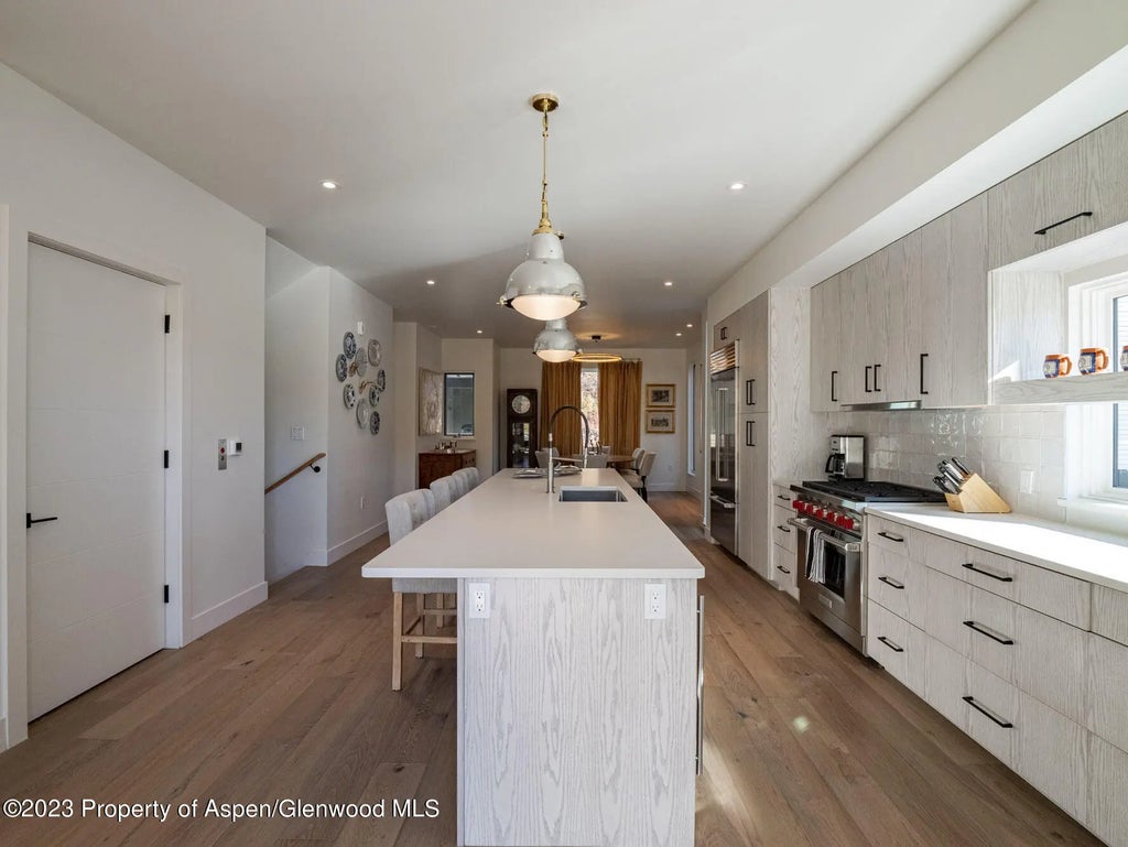 10 of 40 - 22858 Two Rivers Road, Basalt, CO