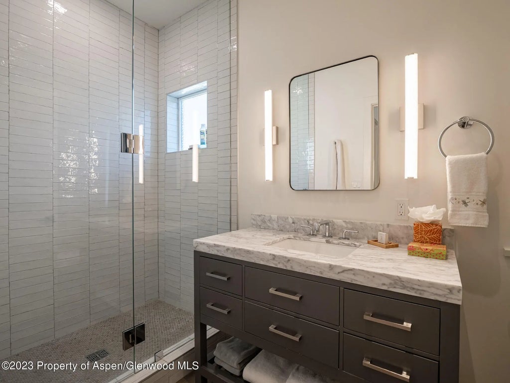 21 of 40 - 22858 Two Rivers Road, Basalt, CO