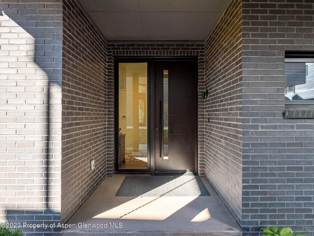 30 of 40 - 22858 Two Rivers Road, Basalt, CO