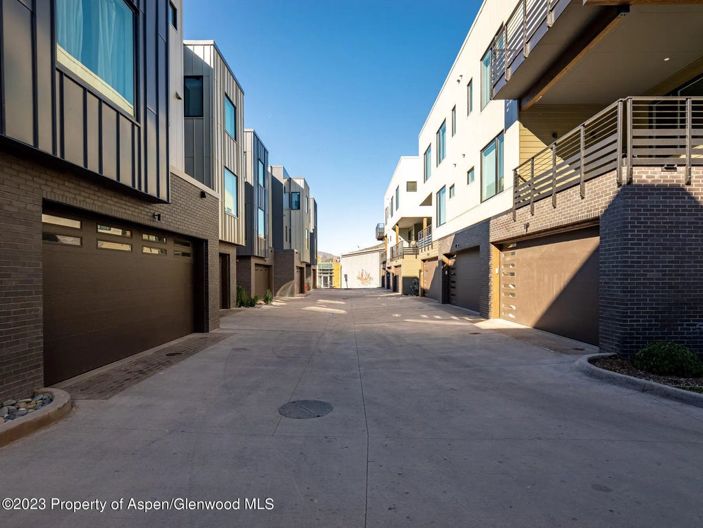 32 of 40 - 22858 Two Rivers Road, Basalt, CO