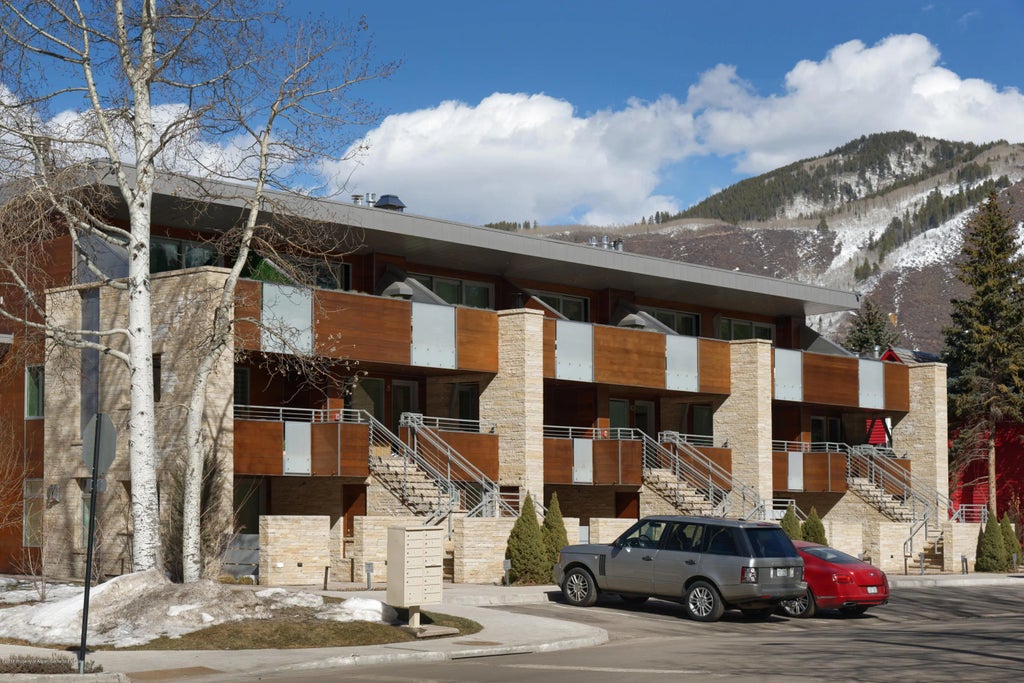 17 of 20 - 100 E Cooper Avenue #3, Aspen, CO