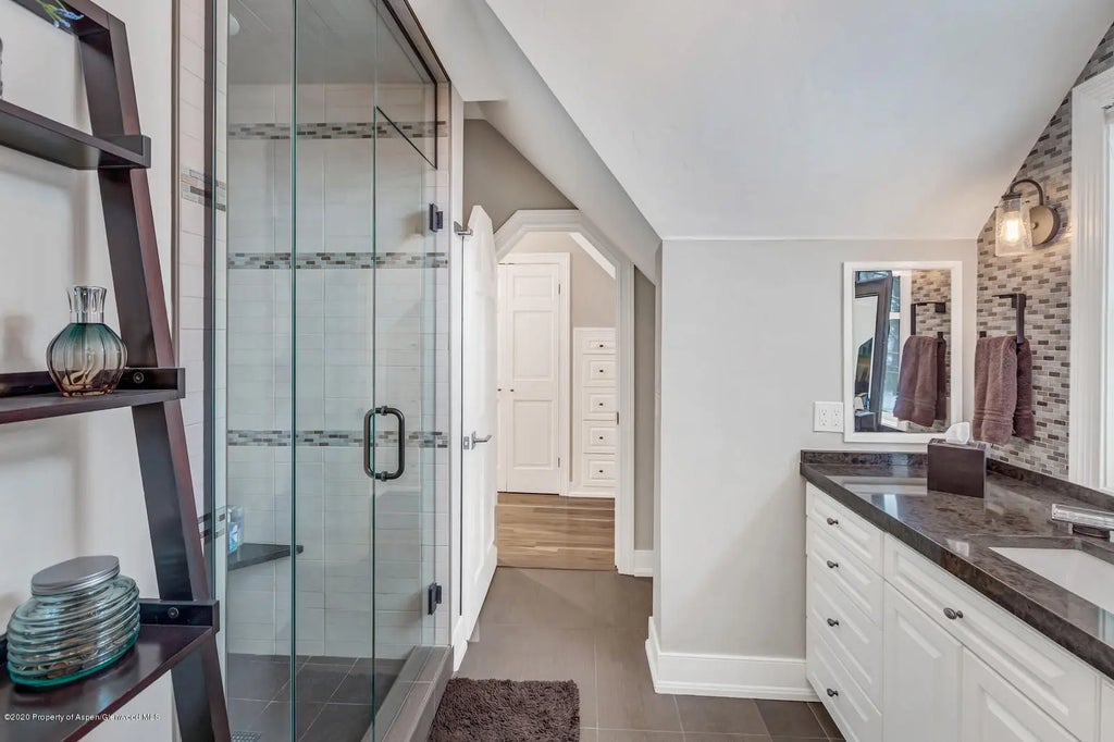 10 of 46 - 633 W Main Street, Aspen, CO