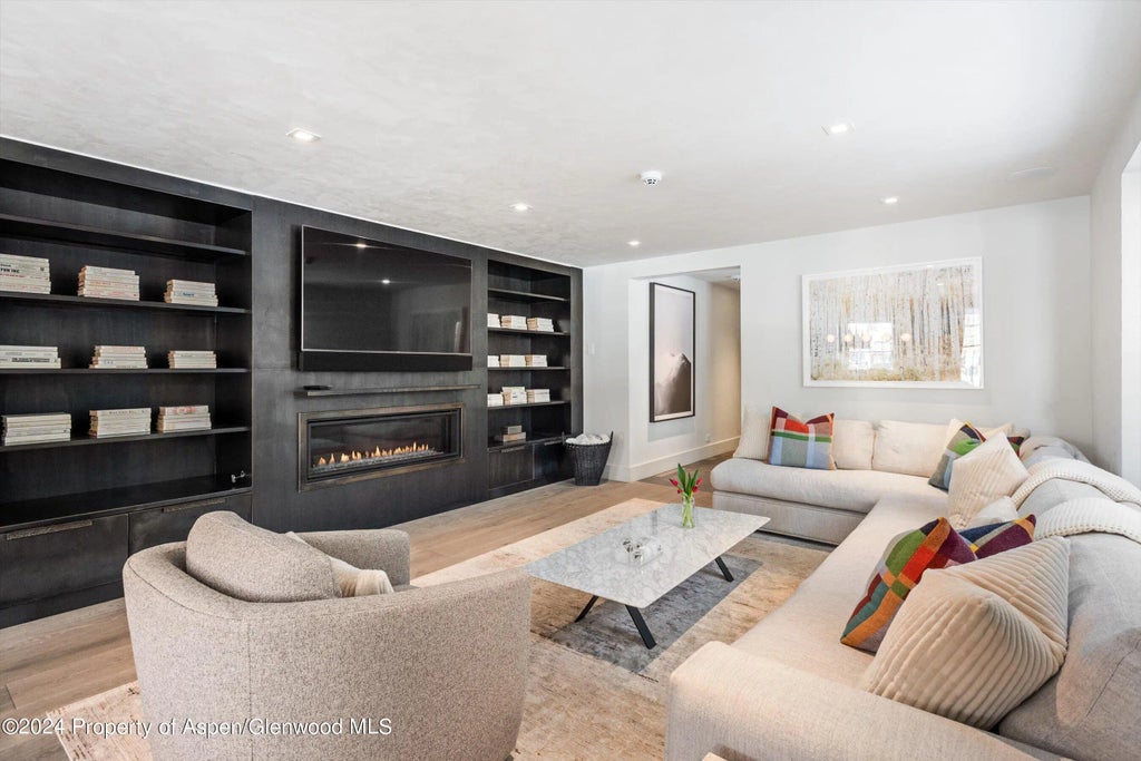 1 of 22 - 131 W Bleeker Street, Aspen, CO