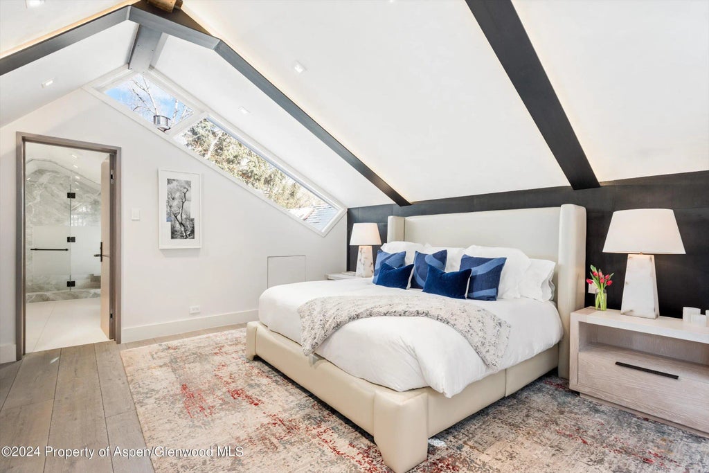 10 of 22 - 131 W Bleeker Street, Aspen, CO