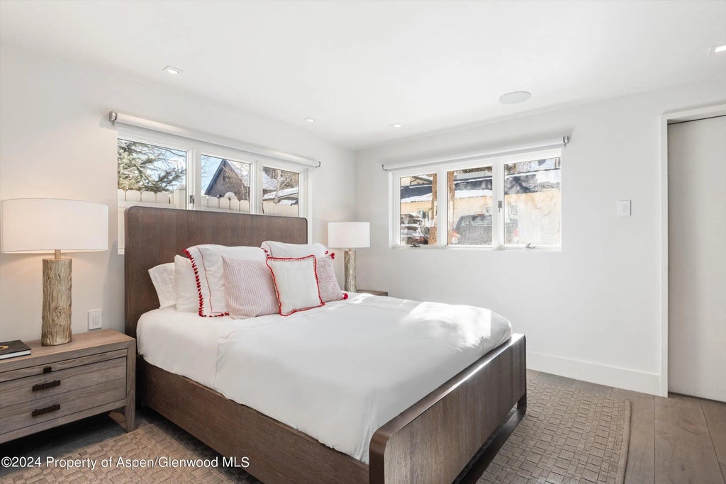 16 of 22 - 131 W Bleeker Street, Aspen, CO