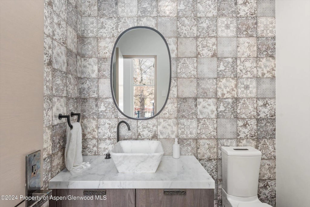 18 of 22 - 131 W Bleeker Street, Aspen, CO