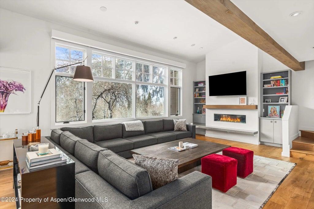 1 of 31 - 449 Mountain Laurel Drive #4, Aspen, CO