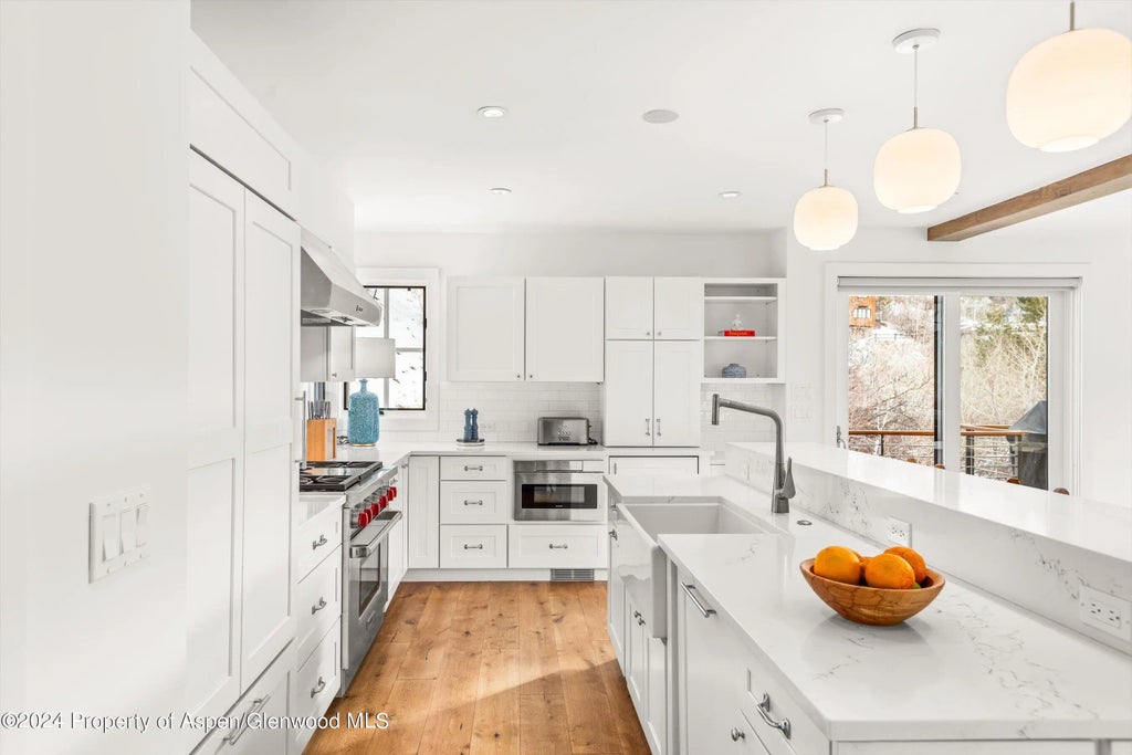 10 of 31 - 449 Mountain Laurel Drive #4, Aspen, CO