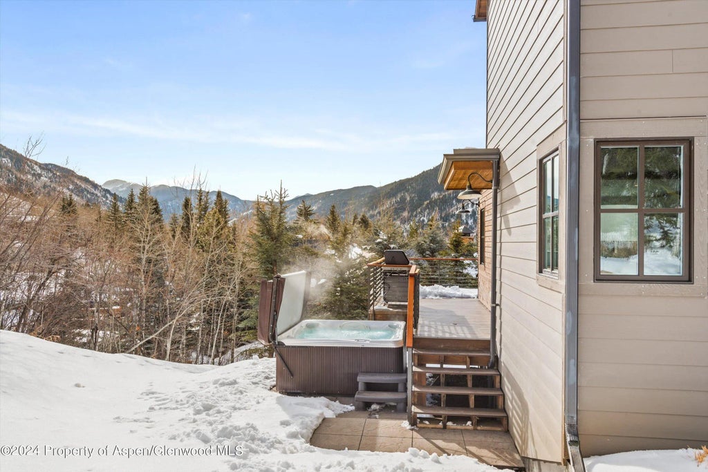 24 of 31 - 449 Mountain Laurel Drive #4, Aspen, CO