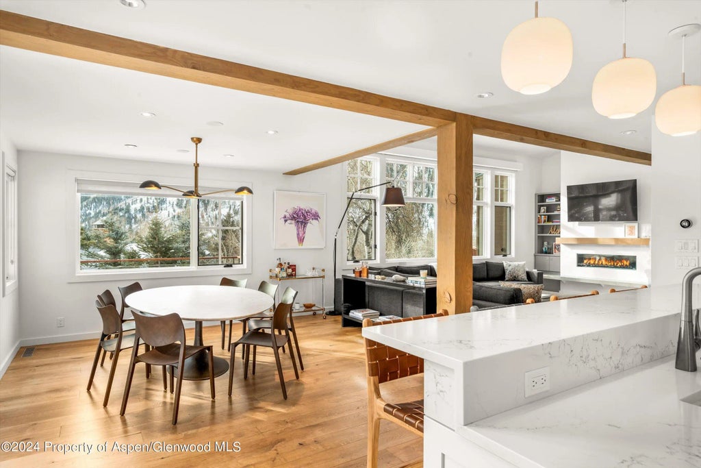 8 of 31 - 449 Mountain Laurel Drive #4, Aspen, CO