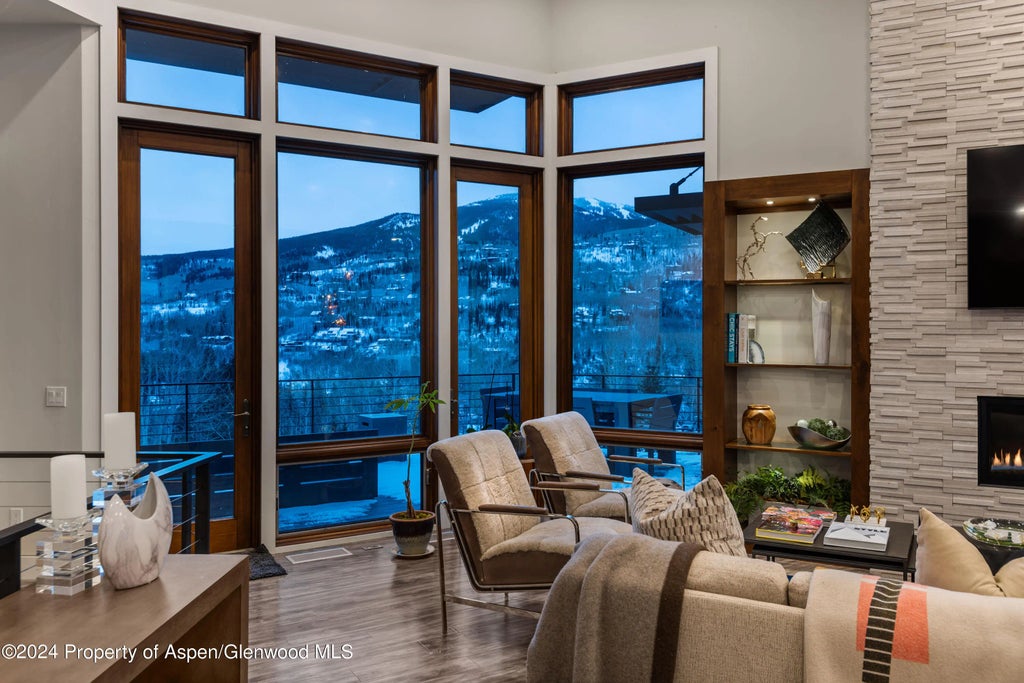 6 of 48 - 365 Terrace Drive, Snowmass Village, CO