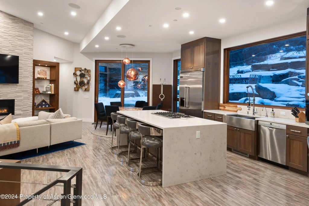 8 of 48 - 365 Terrace Drive, Snowmass Village, CO