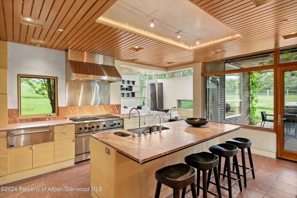8 of 36 - 700 Nell Erickson Road, Aspen, CO