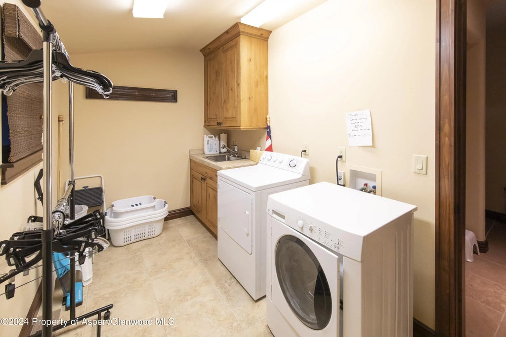 14 of 46 - 90 Cottage Drive, Carbondale, CO