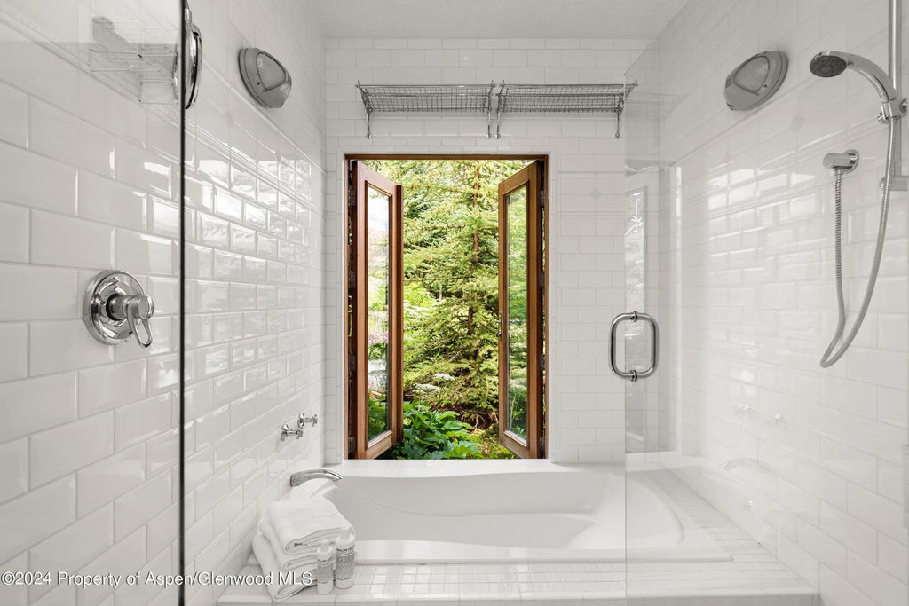 26 of 40 - 88 Lower Hurricane Road, Aspen, CO