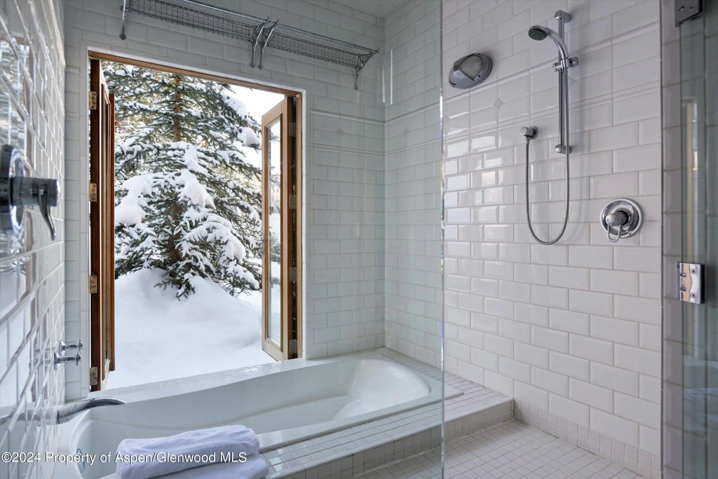 6 of 40 - 88 Lower Hurricane Road, Aspen, CO