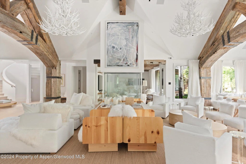 3 of 32 - 40 Northstar Circle, Aspen, CO