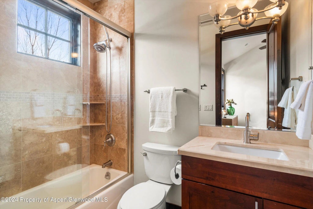 33 of 57 - 333 Sopris Circle, Basalt, CO