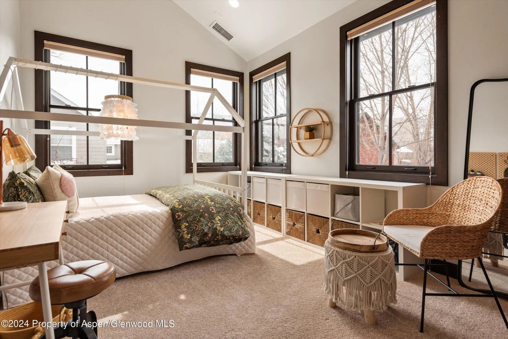 37 of 57 - 333 Sopris Circle, Basalt, CO