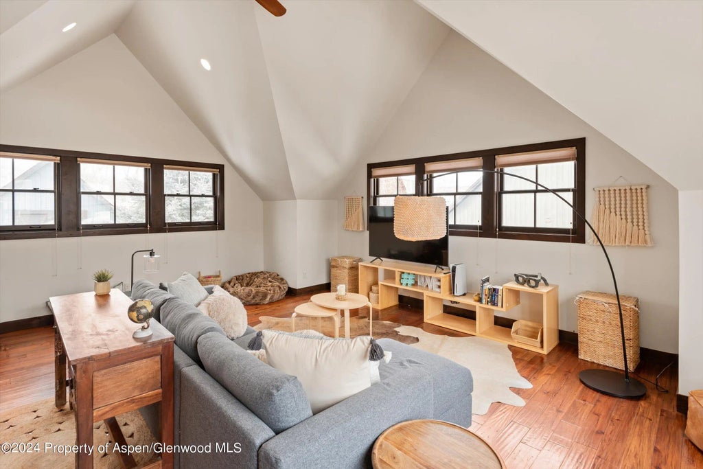41 of 57 - 333 Sopris Circle, Basalt, CO
